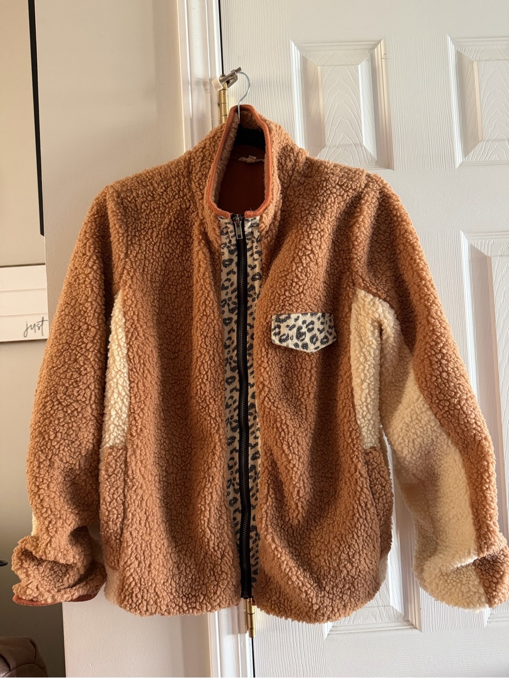 Mystree Women's Large Sherpa Teddy Fleece Jacket Leopard Print Tan Camel